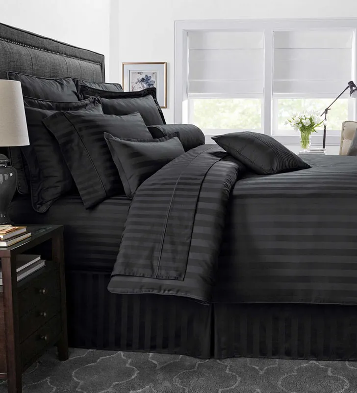 Sofrito Bedsheet Glace Cotton 300 TC - Striped - Black Sofrito Bedsheet Glace Cotton 300 TC - Striped - Black