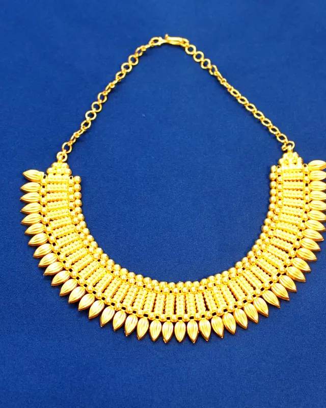 NECKLACE 3 NECKLACE 3