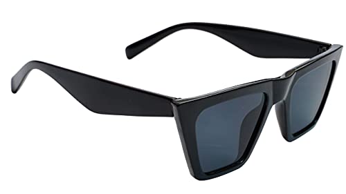 Soigné Female Medium Square Sunglasses. Glossy Black