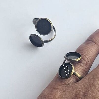 Double Bezel Finger Ring