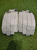 Cricket Batting Gloves -SG LITEVATE Cricket Batting Gloves -SG LITEVATE