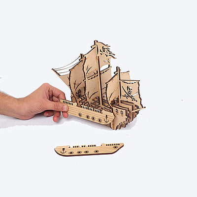 3D Wooden Pirate Ship 3D Wooden Pirate Ship