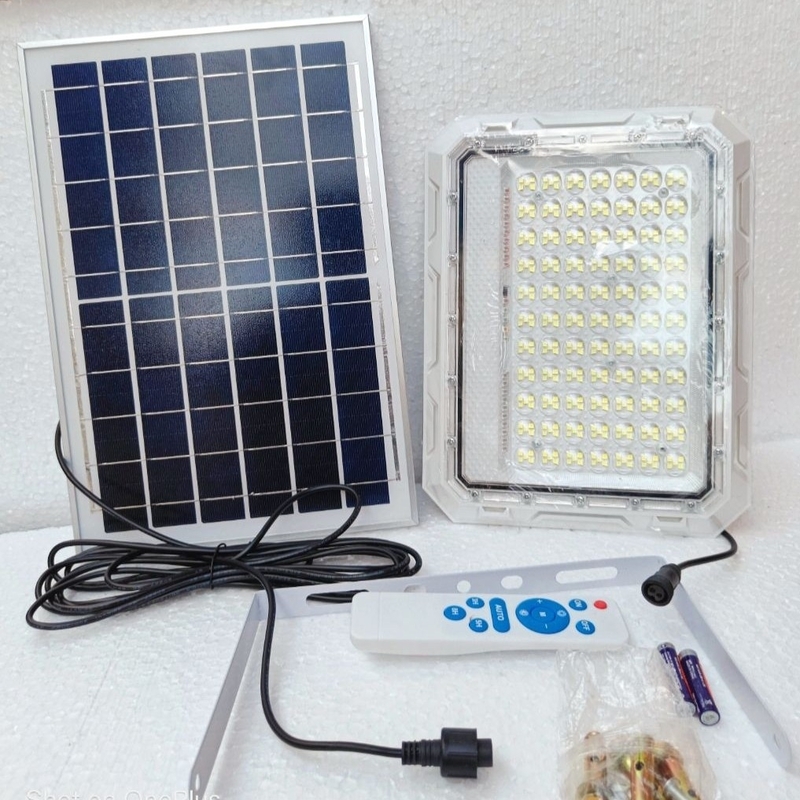 lenco - 60 solar flood light RPS lenco - 60 solar flood light RPS