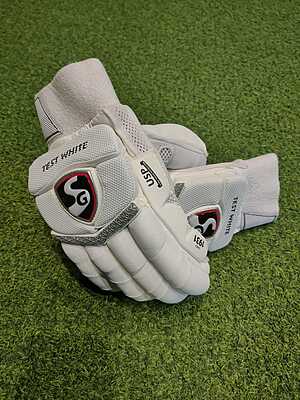 CRICKET BATTING GLOVES-SG