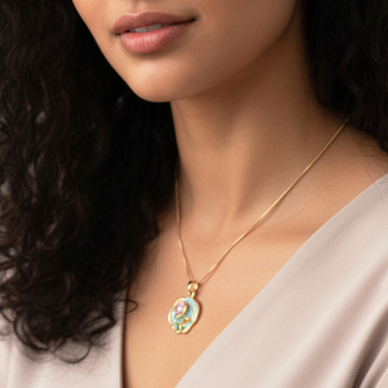 KAYYA21 Elegant Floral & Clover Pendant Necklace Set – Stainless Steel Gold Finish