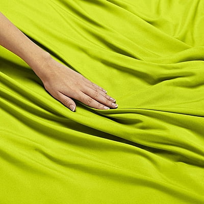 Duvet / Comforter Cover Microfiber 300 TC Plain Ultra soft - Parrot Green