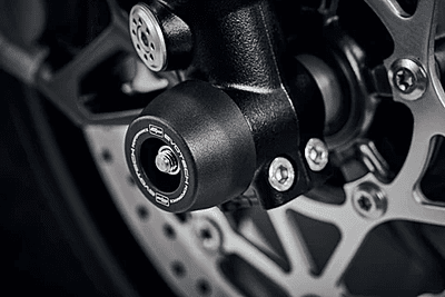 Evotech Front Spindle Bobbins for Triumph Trident 660 2021 Onwards & Triumph Tiger 660 Sport 2022 Onwards & Triumph Street Triple 765 R / RS 2020-2022 & Triumph Street Triple 765 R / RS 2023 Onwards