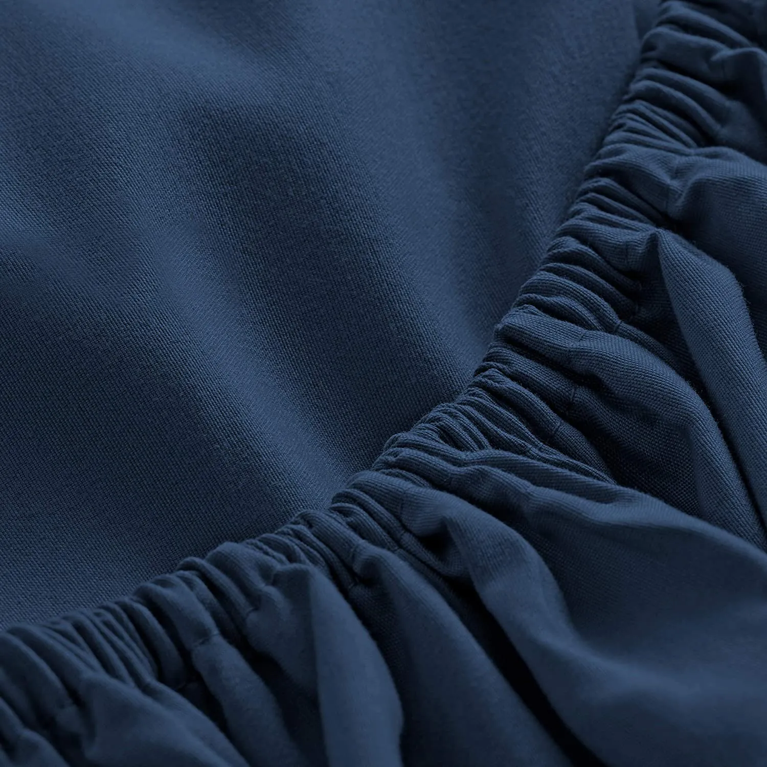 Bedsheet (Fitted) Glace Cotton 300 TC - Plain - Navy Blue Bedsheet (Fitted) Glace Cotton 300 TC - Plain - Navy Blue