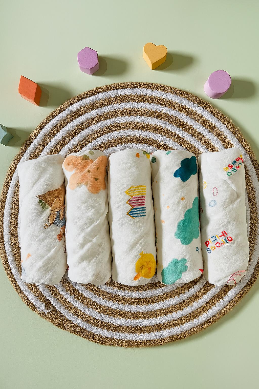 6 Layer Muslin Wash cloth / Face towel - White Printed - Pack of 5 (Assorted)