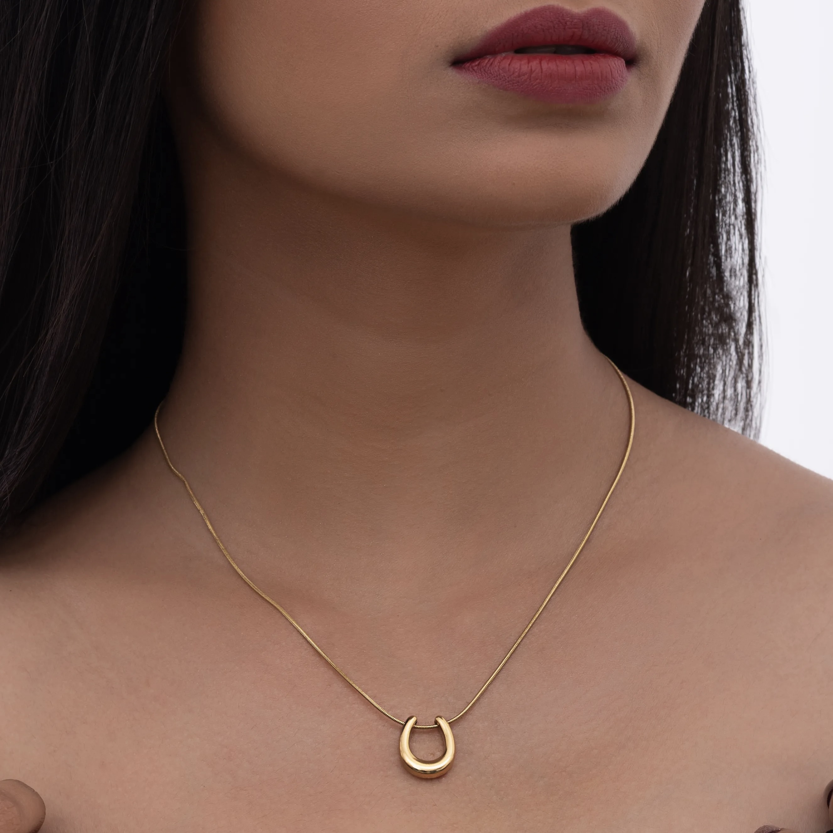 Golden U Necklace