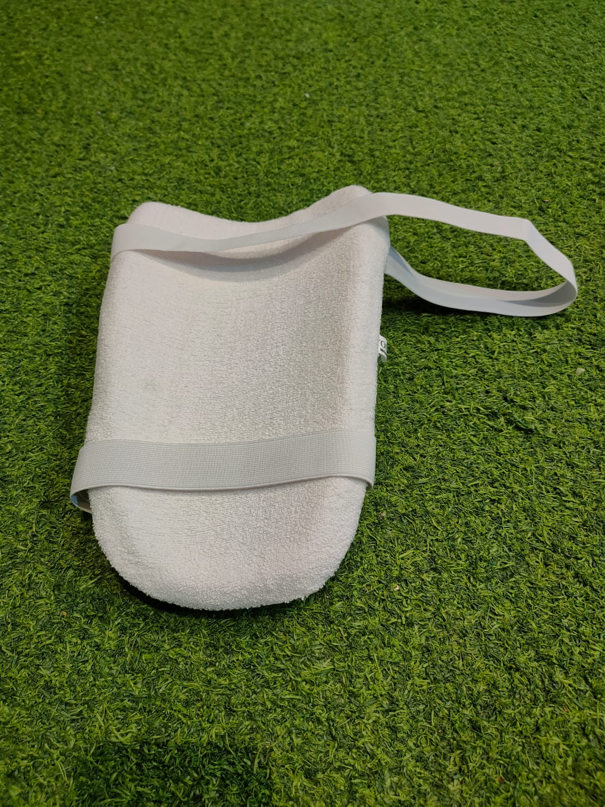 Cricket THIGH PAD -MRF - Prodigy Cricket THIGH PAD -MRF - Prodigy