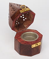 Dhoop Stand Octagon Hut