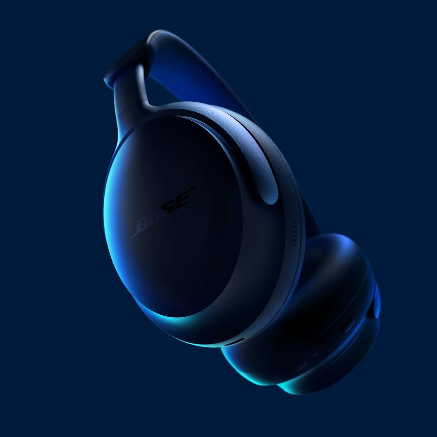 Bose New QuietComfort Ultra Wireless Noise Cancelling Headphones Lunar Blue