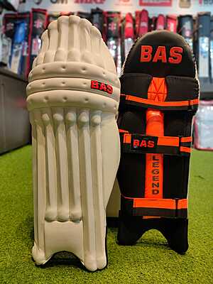 CRICKET BATTING PAD BAS VAMPIRE LEGEND MENS RH