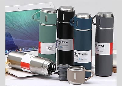 Vacuum Flask Gift Set with 3 Cup | Double Wall | Hot & Cold For Hours | 500 ML Vacuum Flask Gift Set with 3 Cup | Double Wall | Hot & Cold For Hours | 500 ML