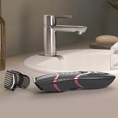 Havells Bt9009 Men Digital Display Beard & Moustache Trimmer, Fast Charge Allows 30 + Trims Havells Bt9009 Men Digital Display Beard & Moustache Trimmer, Fast Charge Allows 30 + Trims