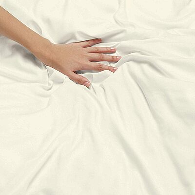 Duvet / Comforter Cover Microfiber 300 TC Plain Ultra soft - Ivory Duvet / Comforter Cover Microfiber 300 TC Plain Ultra soft - Ivory