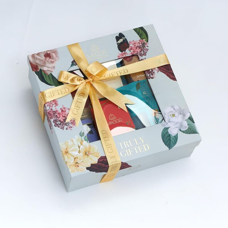 SMOOR Assorted Delights Premium Chocolates Gift Box Special Occasions 3700gm