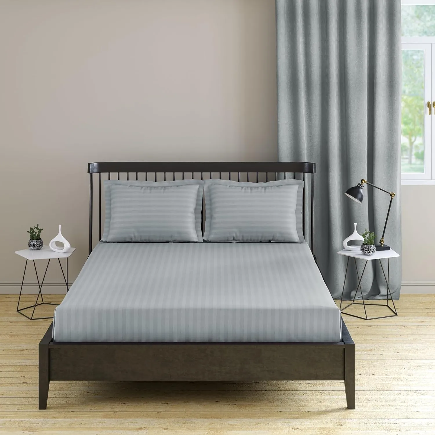 Pillow Cover Framed Glace Cotton 300 TC - Striped - Silver