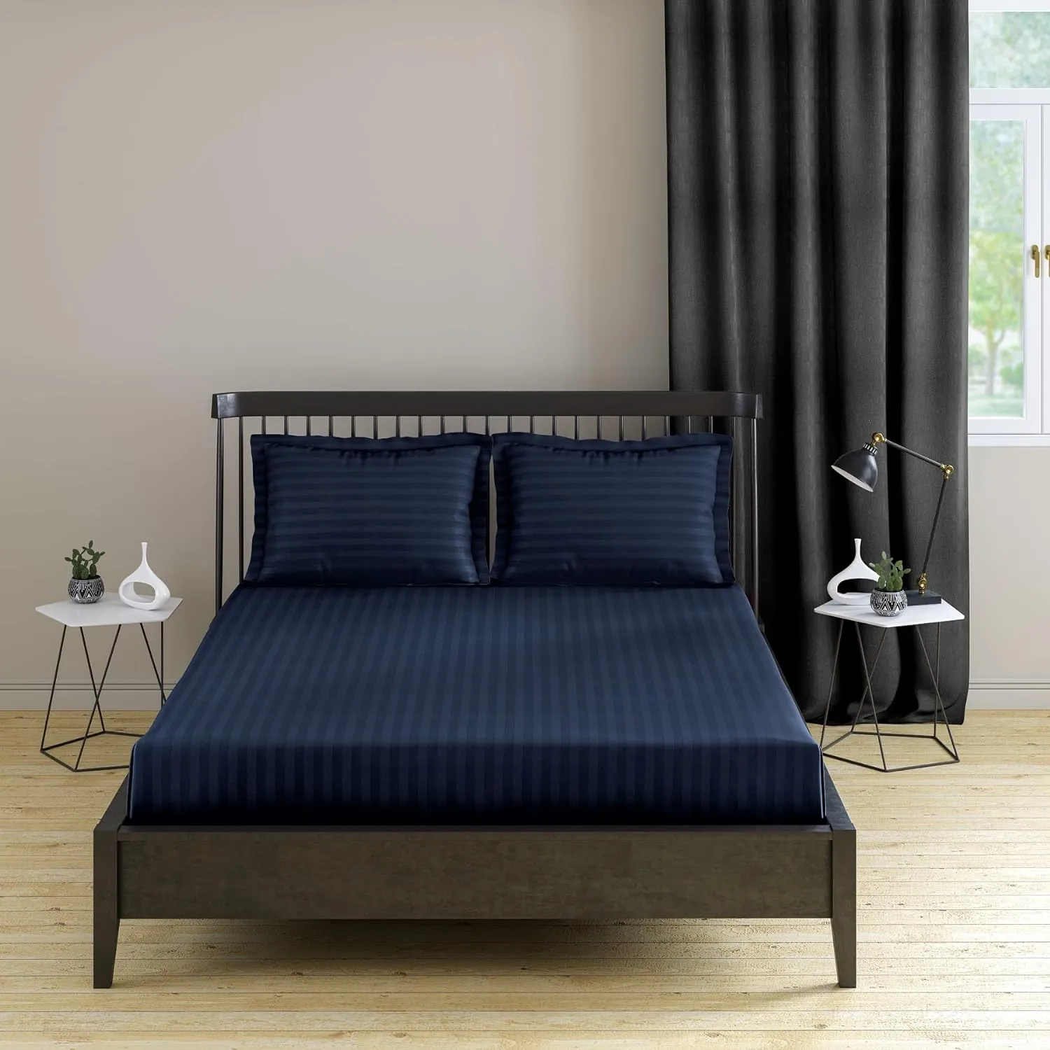 Sofrito Bedsheet (Fitted) Glace Cotton 300 TC - Striped - Navy Blue