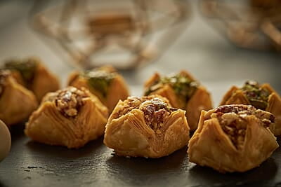 SMOOR SHAUQ Baklava Box Artisanal Turkish Delight 352gm