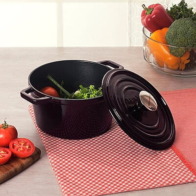 Wonderchef Ferro Cast-Iron Casserole with Lid- 24cm, 3.6L, 4.5mm Wonderchef Ferro Cast-Iron Casserole with Lid- 24cm, 3.6L, 4.5mm
