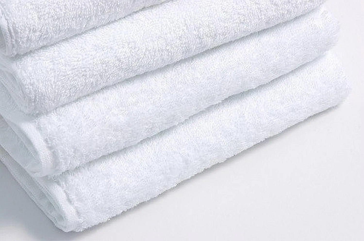 Sofrito Hotel Bath Towel Terry Cotton - White - 600 GMS - Classic Series Sofrito Hotel Bath Towel Terry Cotton - White - 600 GMS - Classic Series