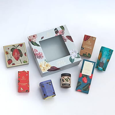 SMOOR Assorted Delights Premium Chocolates Gift Box Special Occasions 3700gm