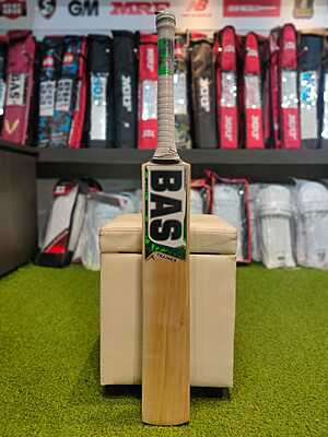 CRICKET BAT BAS VAMPIRE TRAINER
