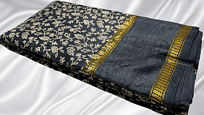 Binny Leaf Digital Silk Saree - Black
