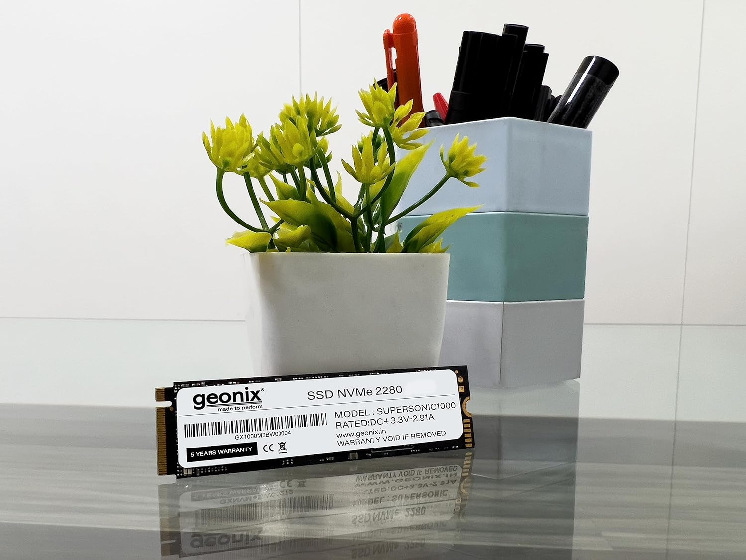 Geonix 256GB M.2 NVMe SSD, 2280, 6Gb/s, 2650/2000 Mbps, 5 Years Warranty, GXNVME256GB Geonix 256GB M.2 NVMe SSD, 2280, 6Gb/s, 2650/2000 Mbps, 5 Years Warranty, GXNVME256GB