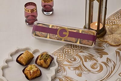 SMOOR SHAUQ Baklava Box Artisanal Turkish Delight 160gm (4 Pieces)