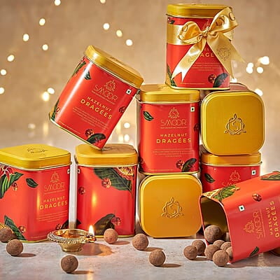 SMOOR Premium Artistry Chocolate Gift Box Premium Cookies, Chocolate Bars & Truffles Special Occasions