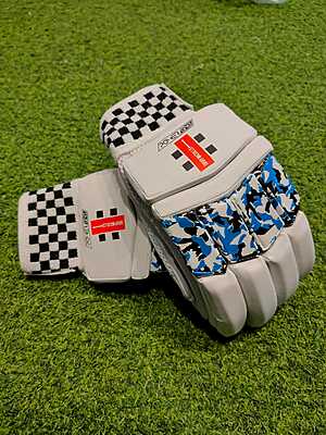 CRICKET BATTING GLOVES  GN