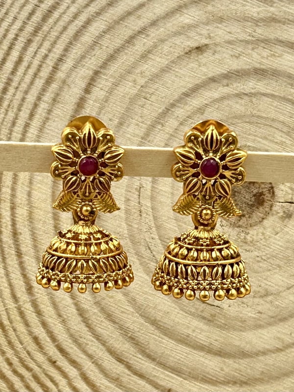 Antique Small Jumki with Red Stone