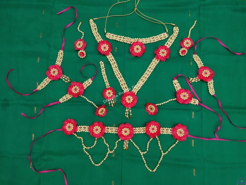 Flower Jewellery DFJ24