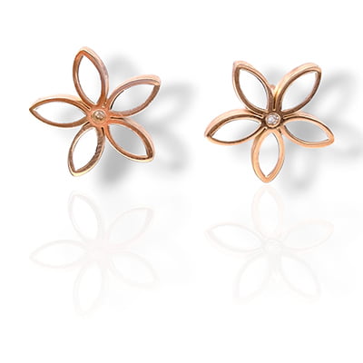 Fashionable Anti-Tarnish Flower Stud Earrings Fashionable Anti-Tarnish Flower Stud Earrings