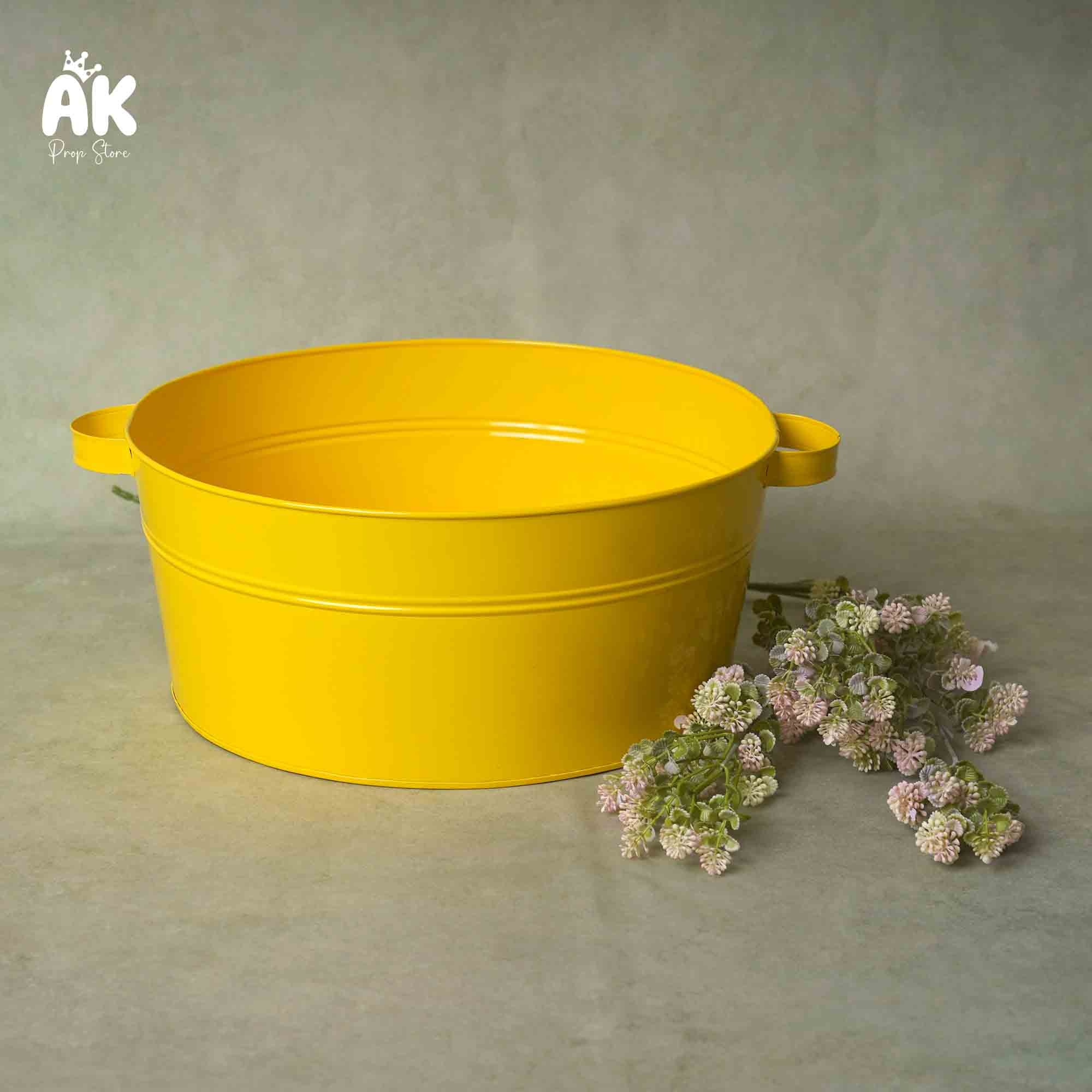 Round Bath Tub