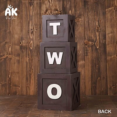 APPLE BOXES (ONE & TWO) APPLE BOXES (ONE & TWO)