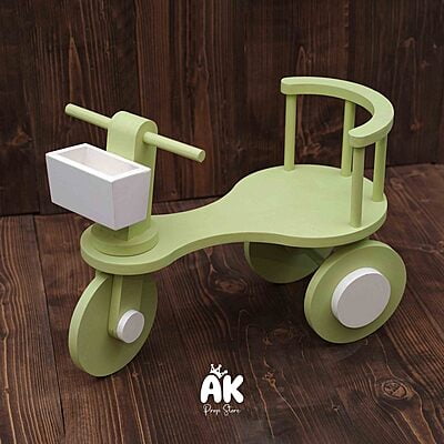 Tricycle