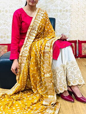 Bandhani Dupatta Set-Beige