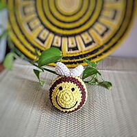 Small Bee Rattle