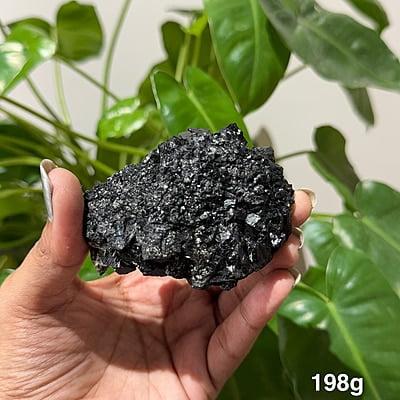 Black Tourmaline Geodes (Peru) Black Tourmaline Geodes (Peru)