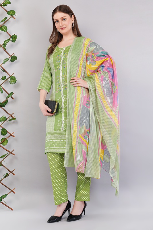 Cotton Salwar Kameez Suit Set, Green Printed, 3-Piece with Floral Dupatta Cotton Salwar Kameez Suit Set, Green Printed, 3-Piece with Floral Dupatta