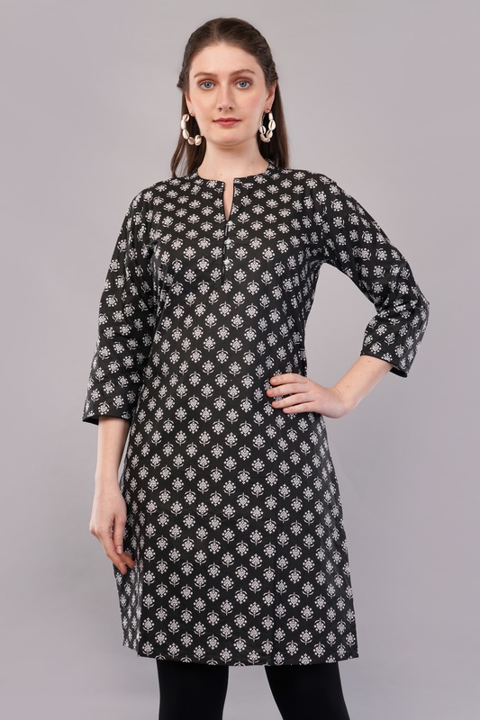 Women's Printed Cotton Kurti, 3/4 Sleeve, Black and White Floral Pattern, Casual Wear