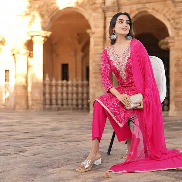 Beautiful Bandhani Suit, Pink Embellished Kurta Set with Dupatta