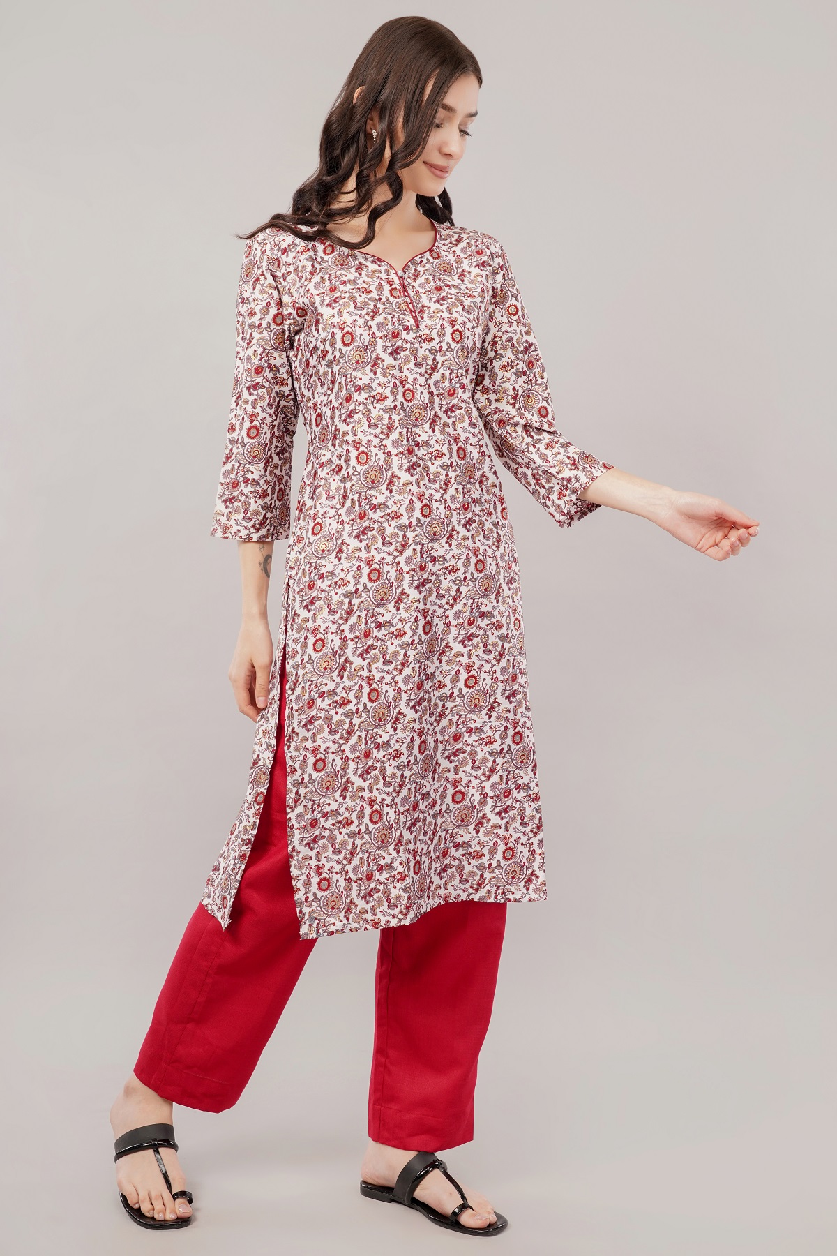 Cotton Floral Print Kurta, 3/4 Sleeves, White and Red Paisley Pattern