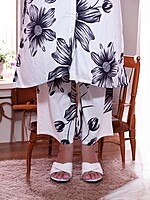 FLORAL PRINT COTTON SALWAR SUIT SET - WHITE AND BLACK