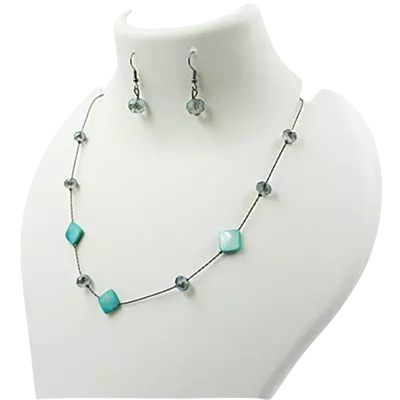 Single Layer Chain With Earrings Single Layer Chain With Earrings