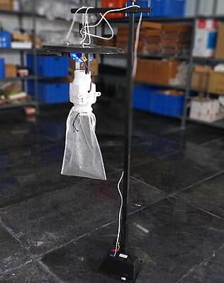 UV light trap on CDC model LI-MR-47b UV light trap on CDC model LI-MR-47b